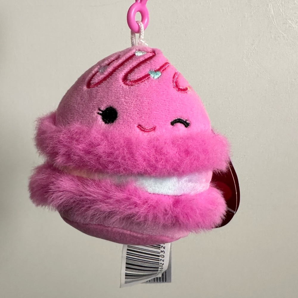 3.5” Middy the Pink Macaron Valentine Squishmallows Clip NWT